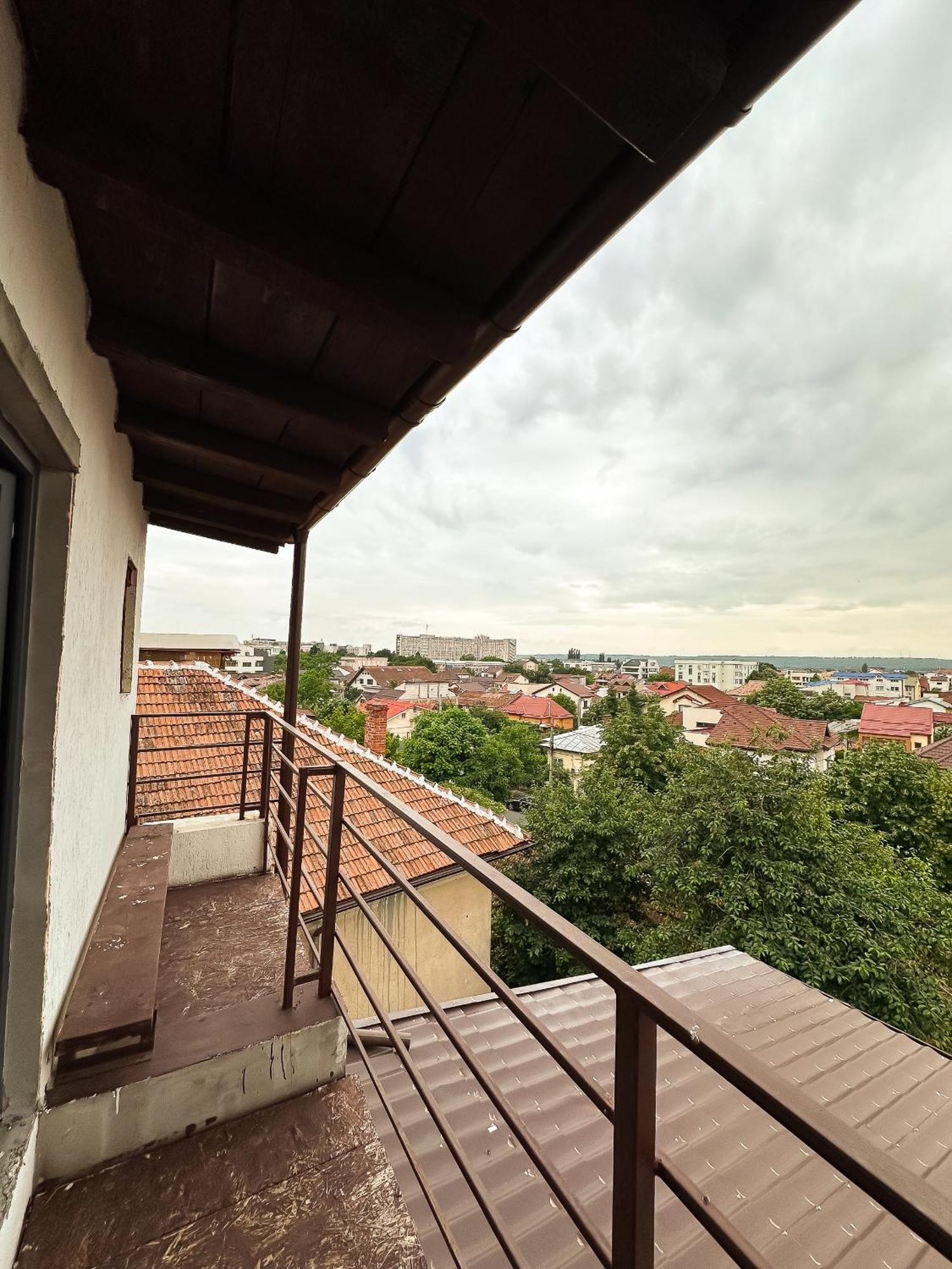 The Royal - Studio With Balcony & Panoramic View Craiova Eksteriør bilde